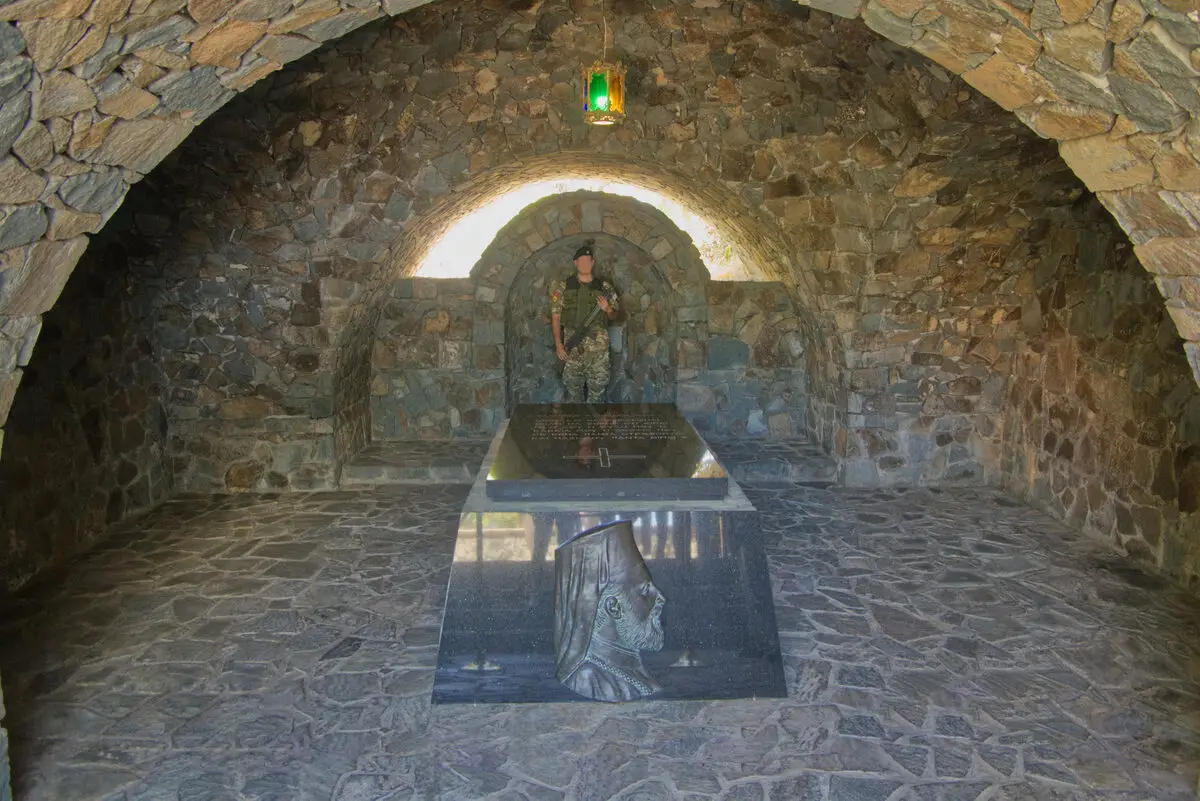 Illustration for Makarios Dies